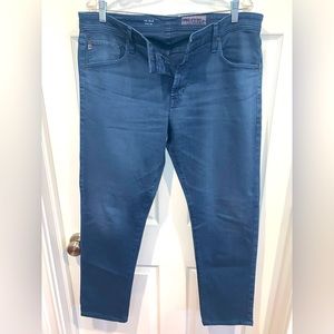 Men’s denim pants. AG Tellis modern slim blue jeans.